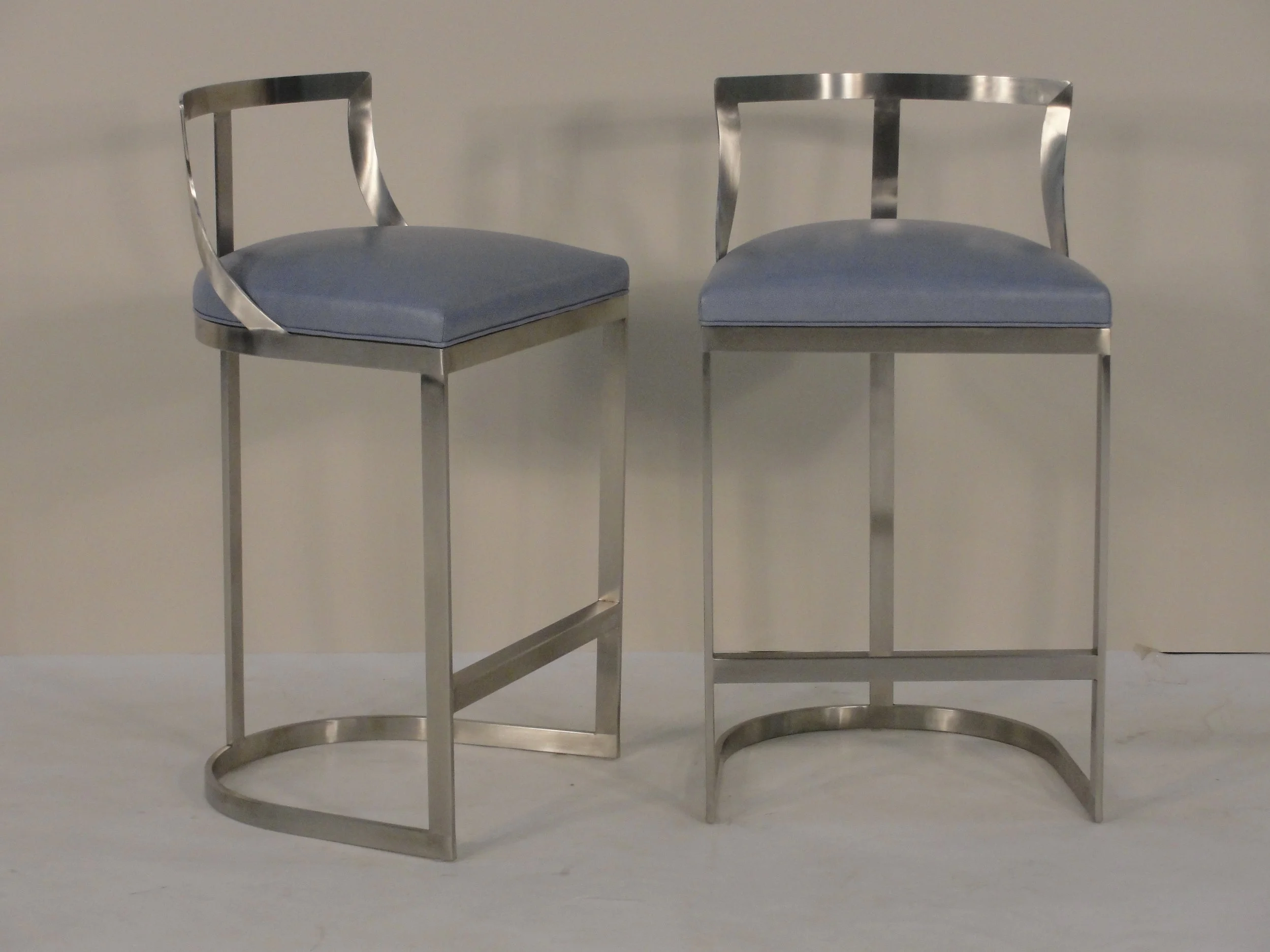 BAR STOOL#24
