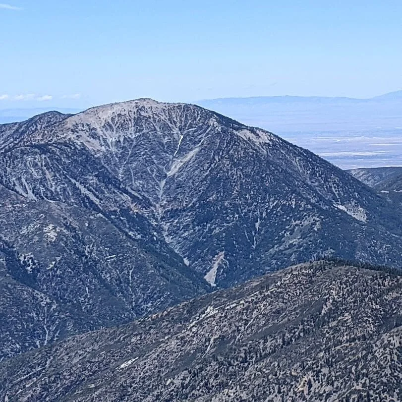 A nice view of last week's hike #MountBadenPowell from a windy and cold #MountBaldy.
My pictures rarely capture the true majesty I see with my own eyes.

#SanGabrielMountains #Hiking #Hike #HikingAdventures #Mountains #WildernessCulture #AdventureCul