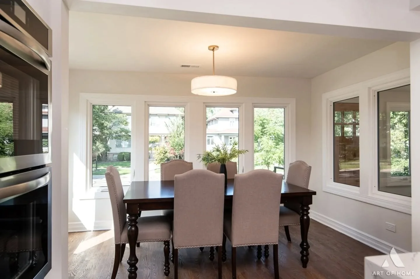 There's no place like home, especially after a transformation like this.

#PavlovcikArchitecture #Remodel #Modern #Architecture #Architect #Instagram #Insta #DesignInspiration