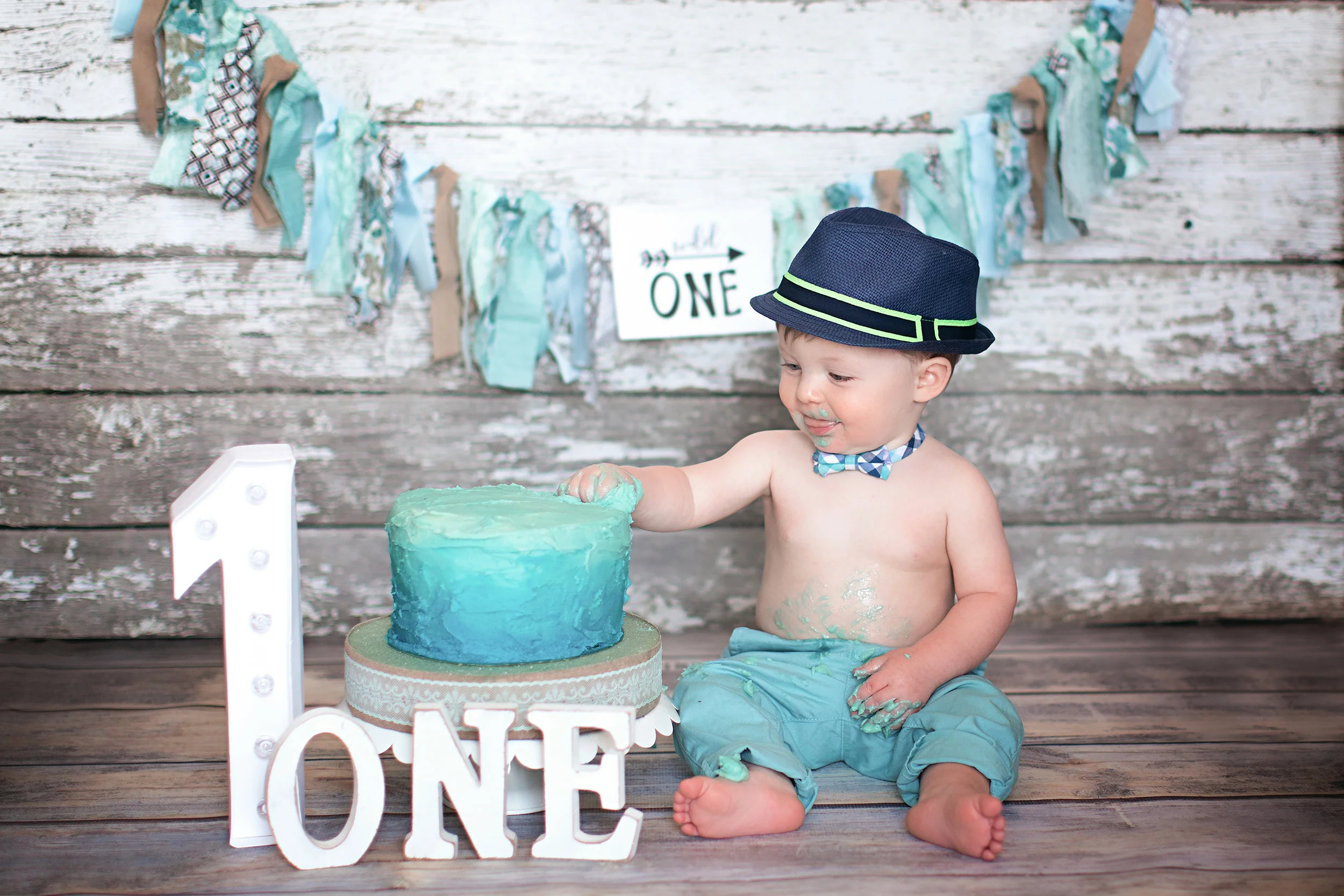 cakesmash photoshoot alberta.jpg