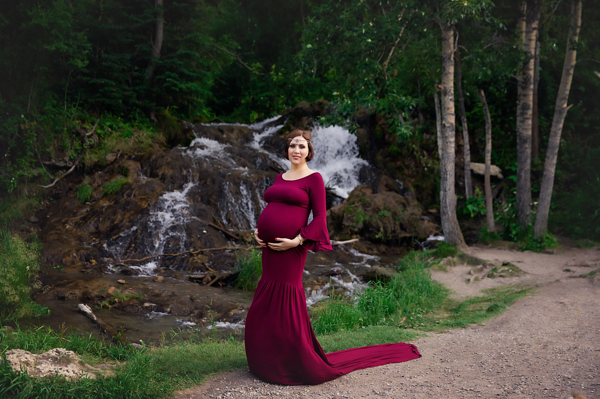 Airdrie Maternity Photoshoot.jpg