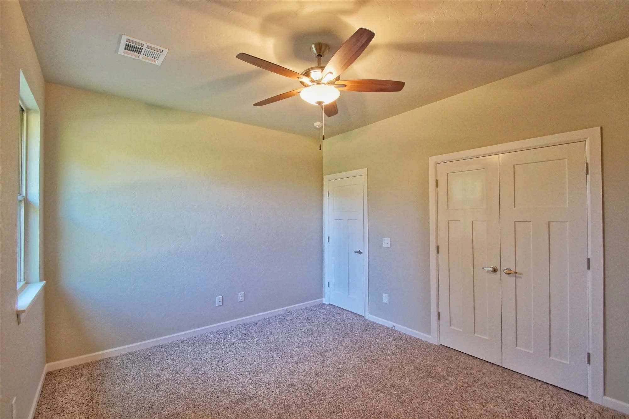 Bedroom.jpg