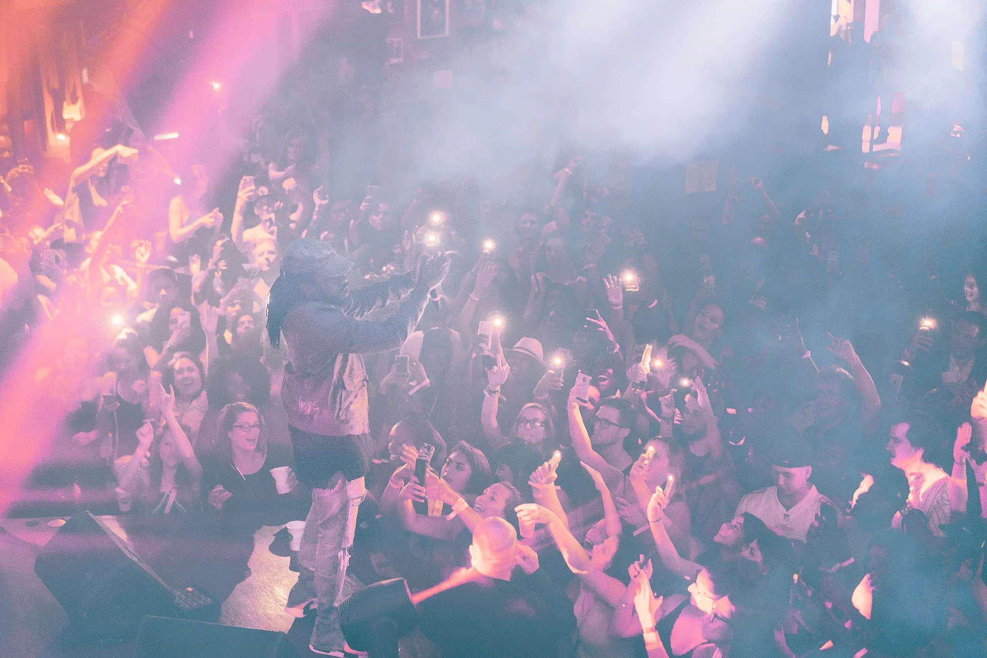 JOHNNYFAN_UBERCHI_WALE-1043.jpg