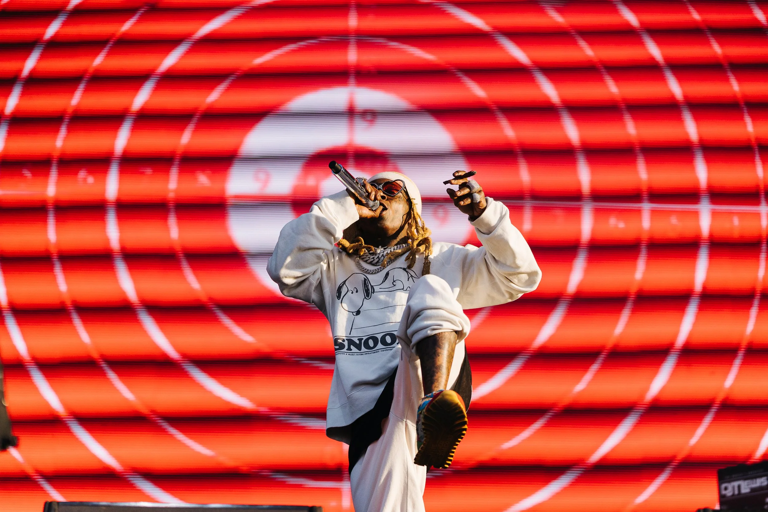  Photos by Johnny Fan 