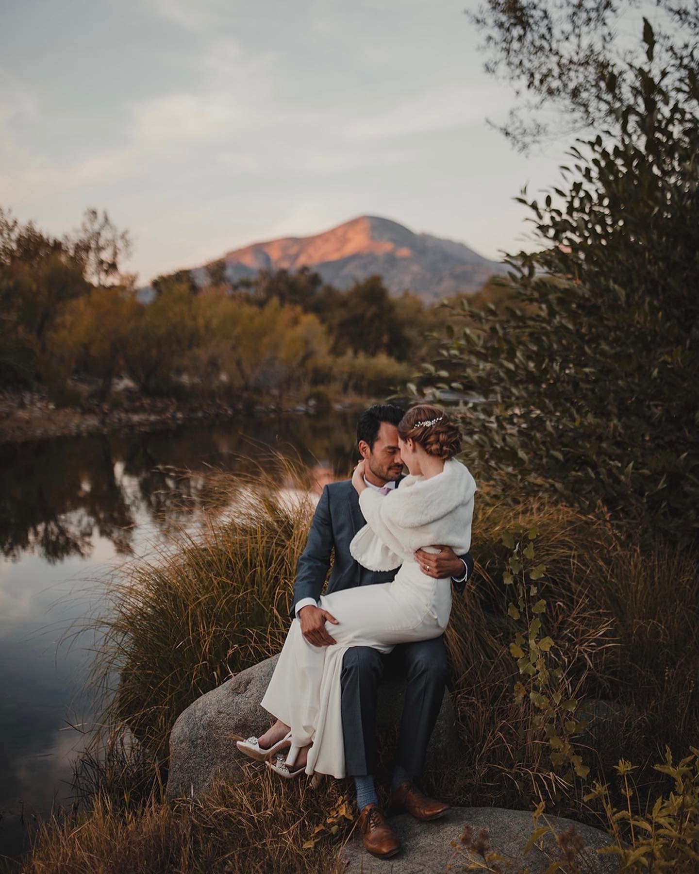 An intimate river side wedding with Rebecca &amp; Aaron, and a handful of loved ones 🤍