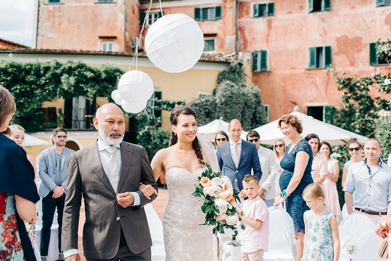 Amanda-Drost-photography-wedding-italy-Villa-sermolli-tuscany_0008.jpg