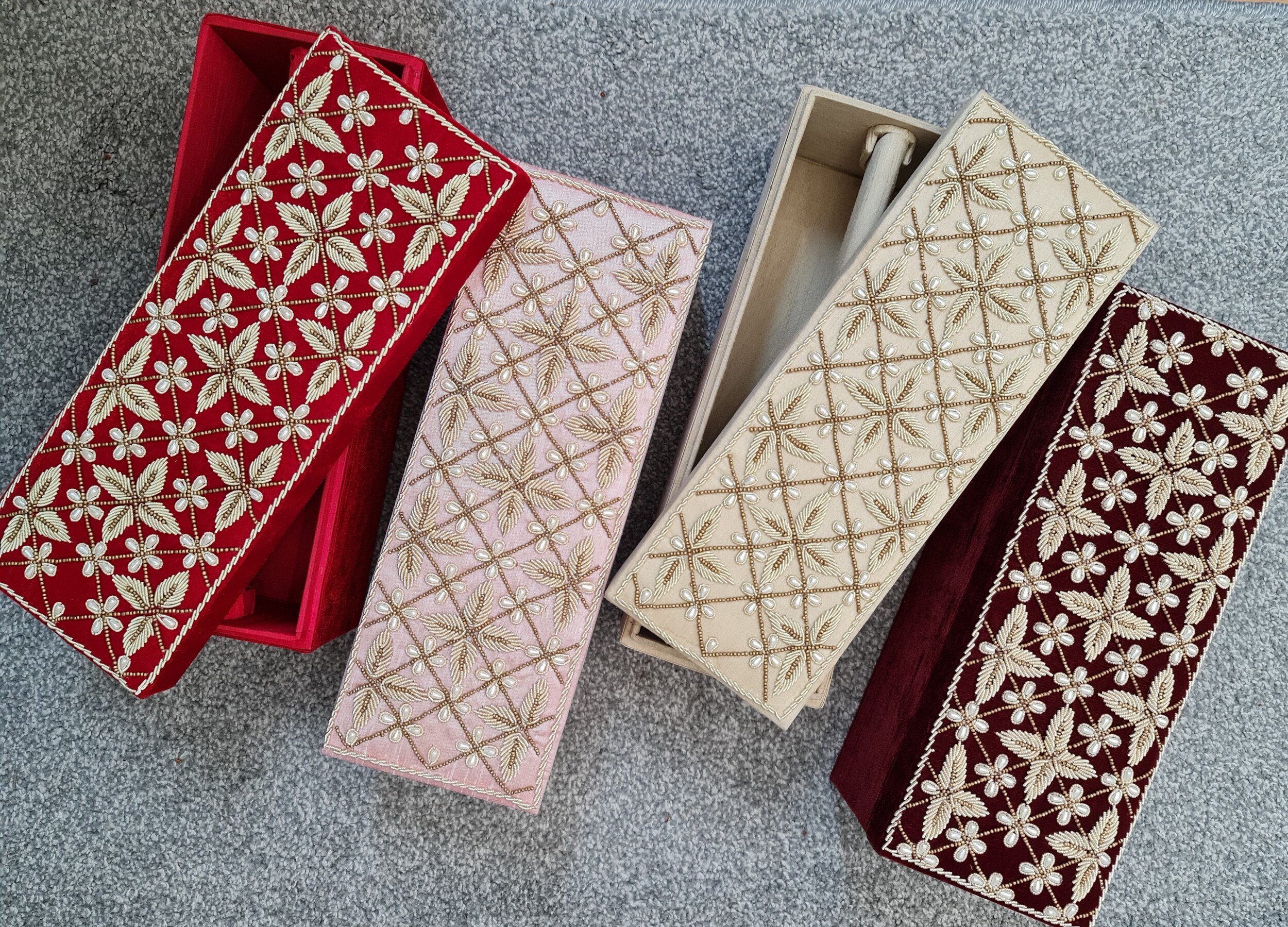 Maroon Detailed Bridal Bangle Choora Box