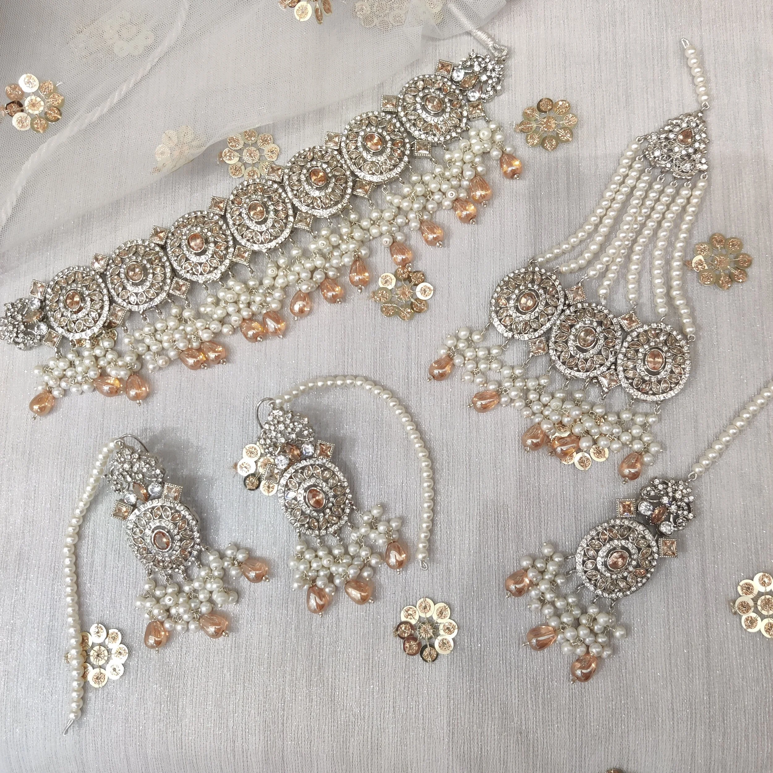 Champagne Gold Silver Indian Asian 
