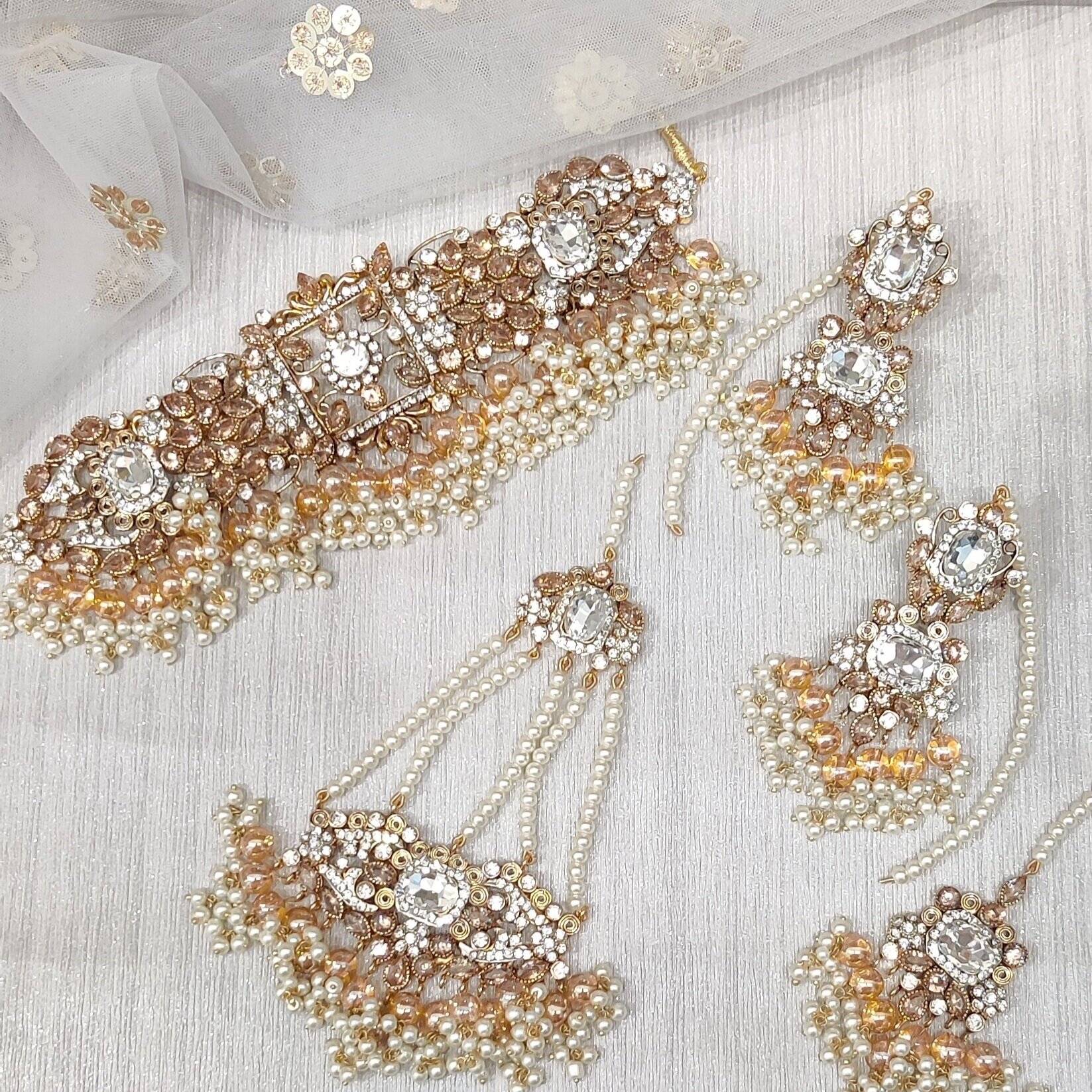 Champagne Gold Silver Indian Asian 