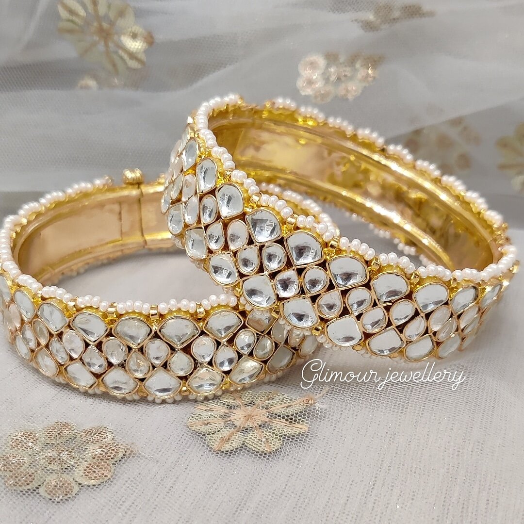 Pachi Kundan Statement Kangan Bangles