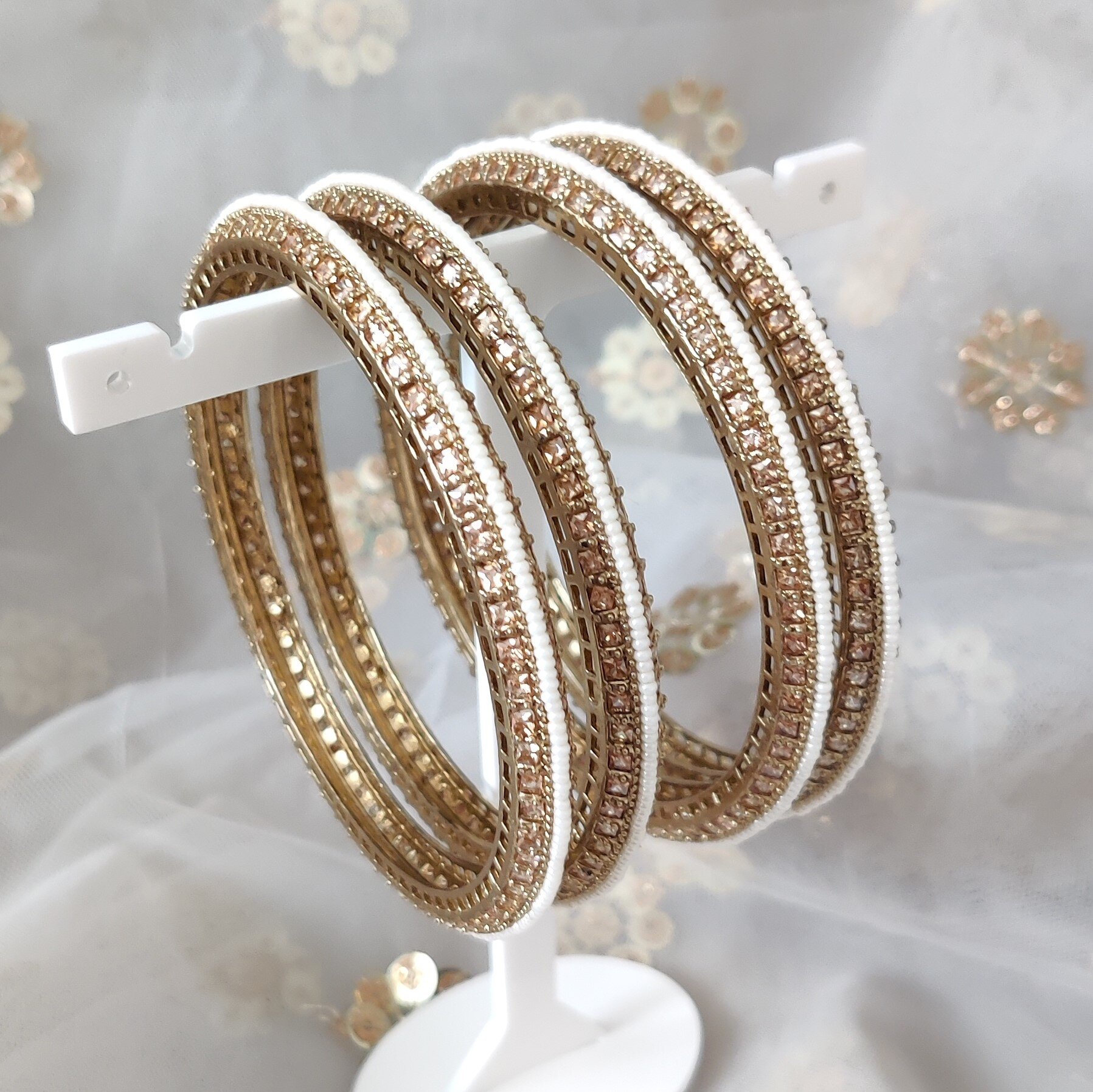 Set of 4 Antique Gold Oval Stone 'SEEMA' Bangles