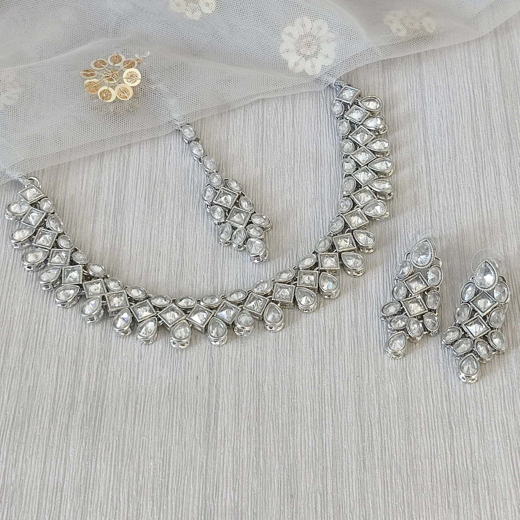 Full Silver Simple Kundan Stone Necklace Jewellery Jewelry Set with Tikka