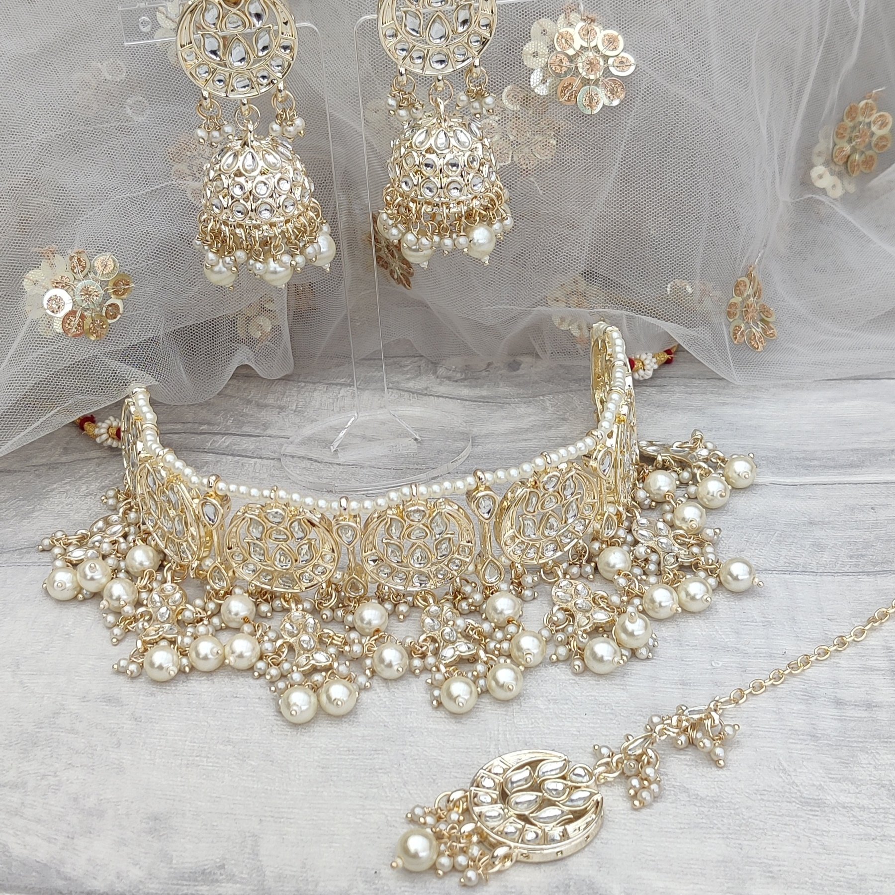 Gold Silver Pearl Flexible Choker 