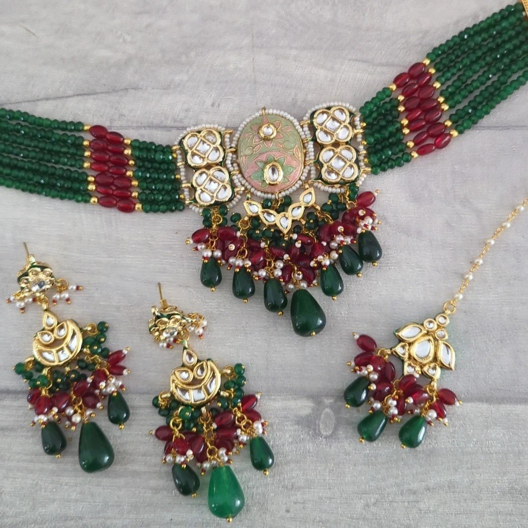 Green Maroon Meenakari Kundan Flexible Choker Necklace Jewellery Set