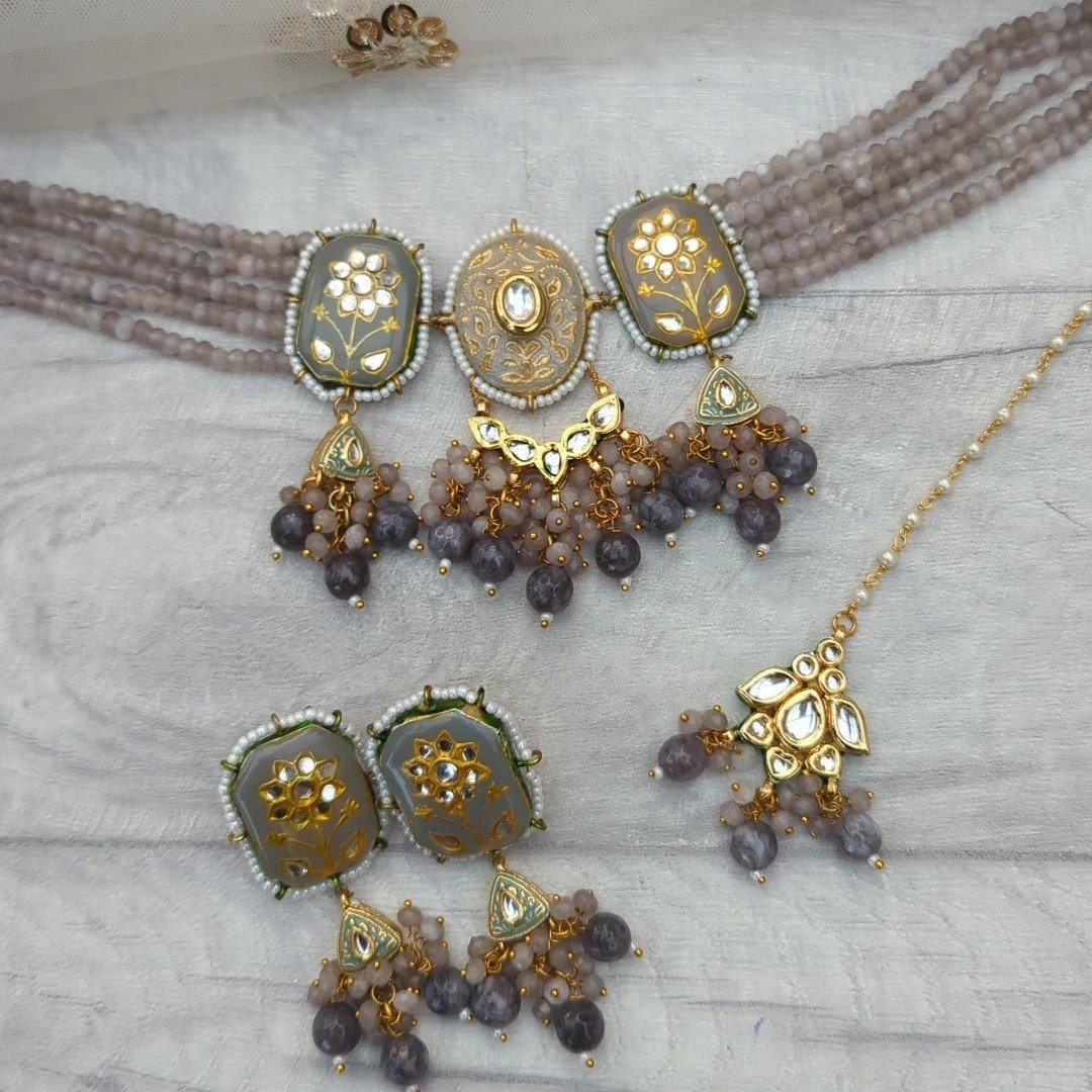 Grey Meenakari Kundan Choker Jewellery Set