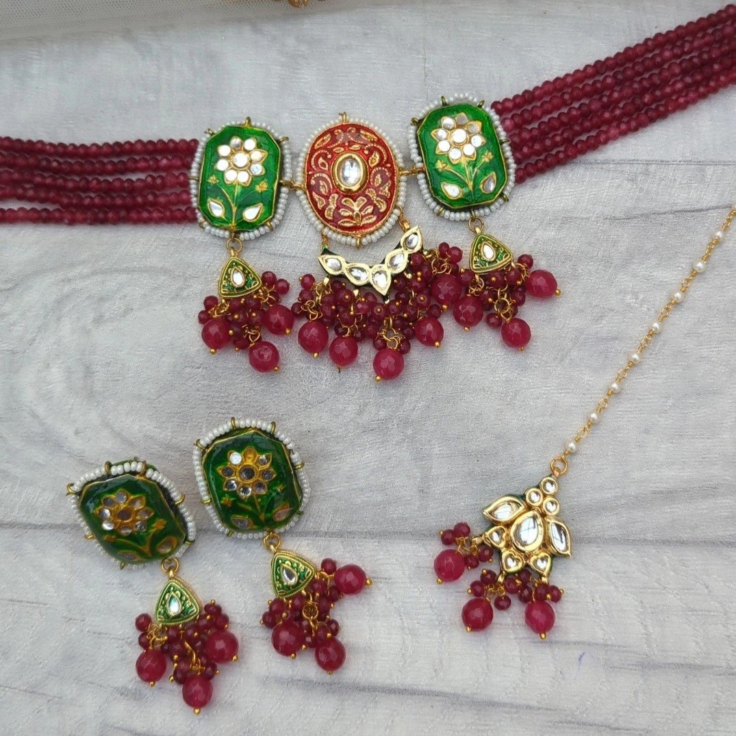 Maroon Meenakari Kundan Choker Jewellery Set