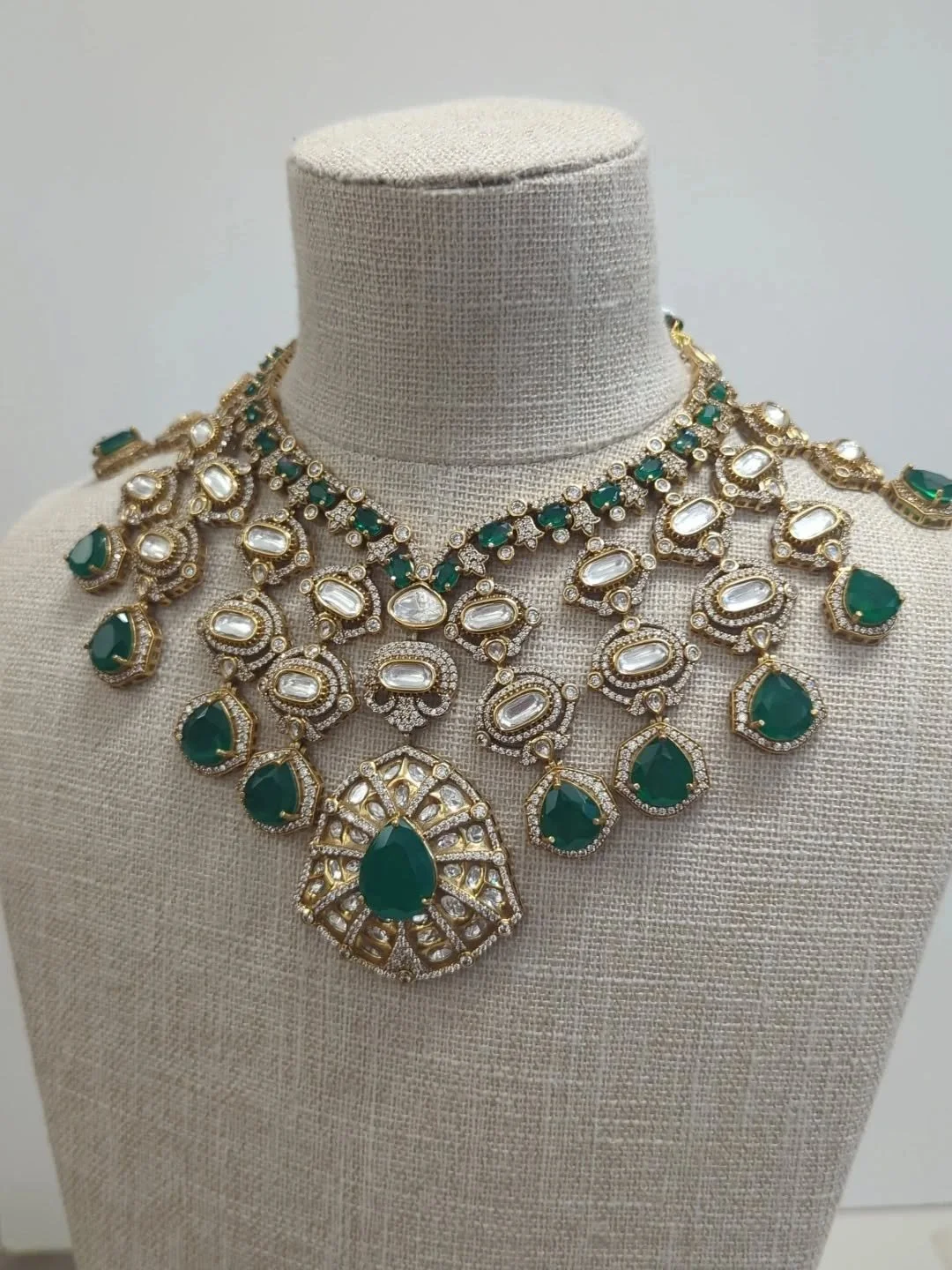 Sharing a stunner from our 2026 bridal collection 💗
Also available in neutral gold, baby pink &amp; maroon. 
We have so many new bridal sets which are exclusive to appointments only. If you're a bride getting married in 2026 and are looking for brid