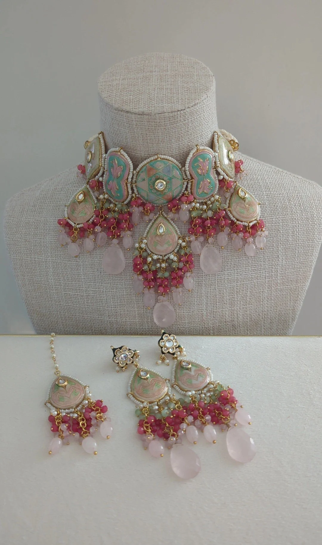 Muted Baby Pink Kundan Stone Meenakari Flexible Choker Necklace Set