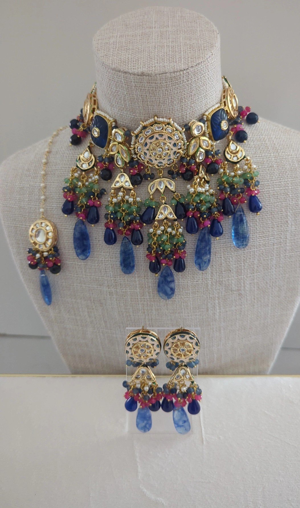 Maroon Green V Shaped Meenakari Kundan Choker Necklace Jewellery Set (Copy)