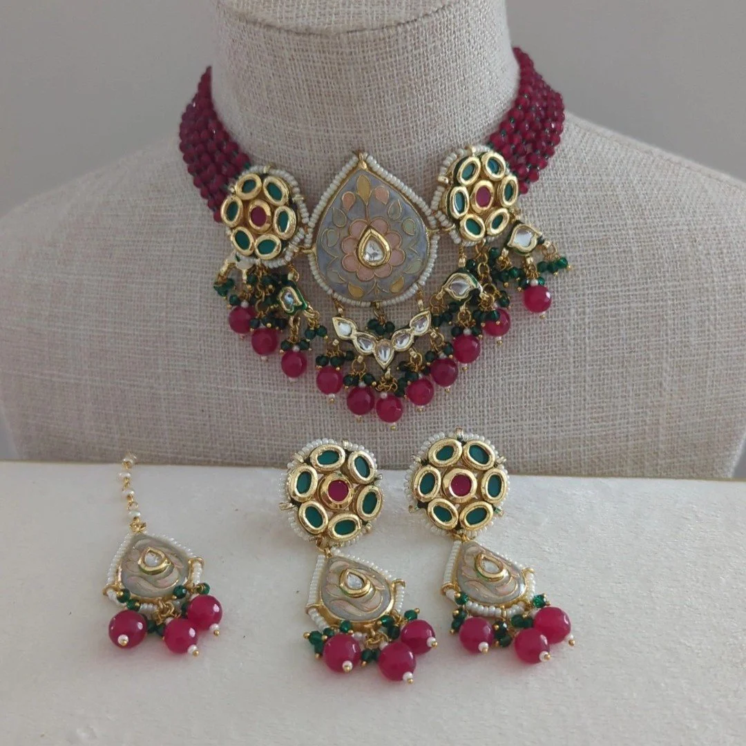 Maroon Meenakari Kundan Flexible Choker Necklace Jewellery Set