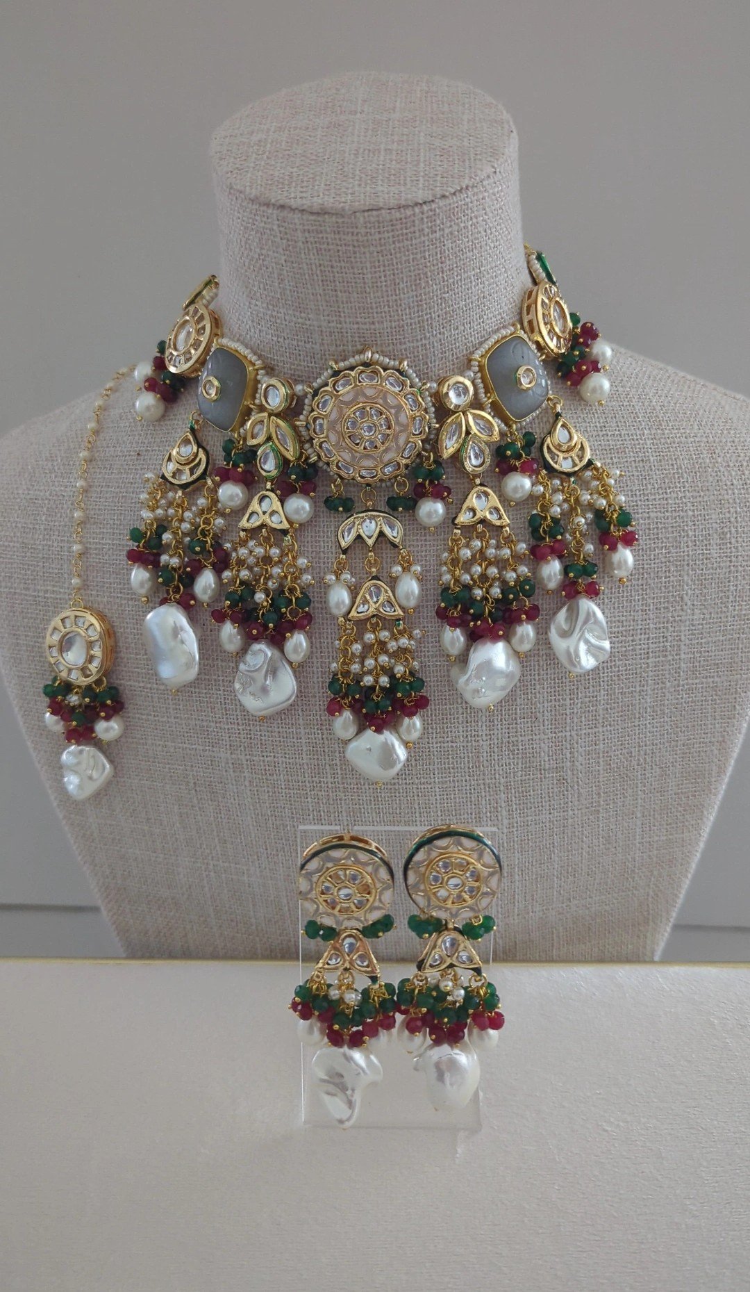 Maroon Green V Shaped Meenakari Kundan Choker Necklace Jewellery Set