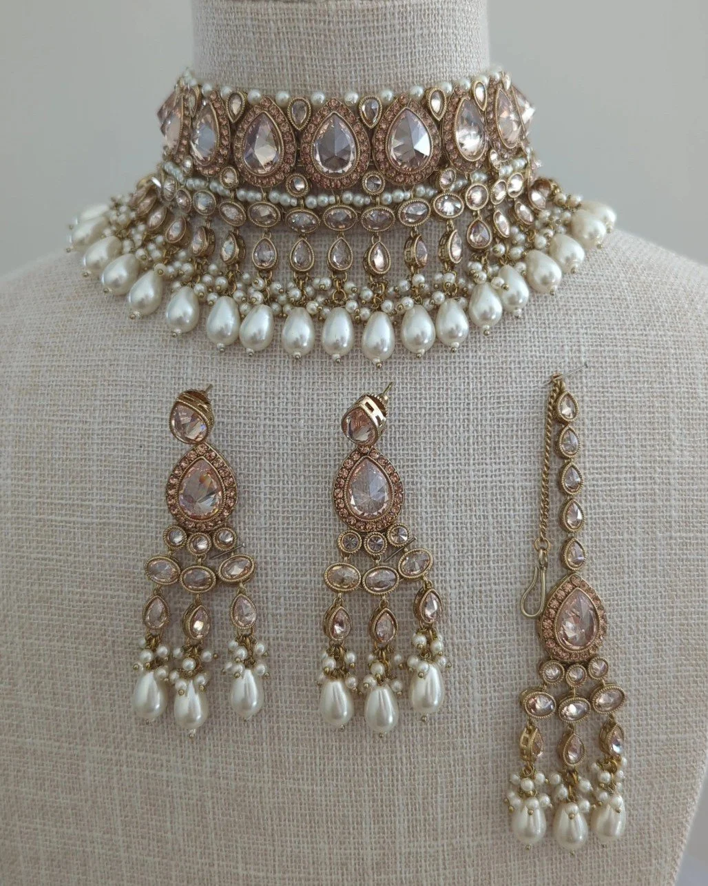 Gold Silver Pearl Polki Crystal Flexible 'MEHFIL' Choker Necklace Jewellery Set (Copy)