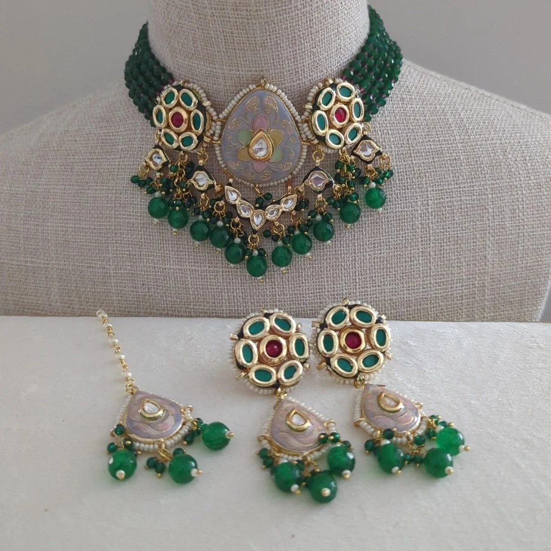 Green Meenakari Kundan Flexible Choker Necklace Jewellery Set