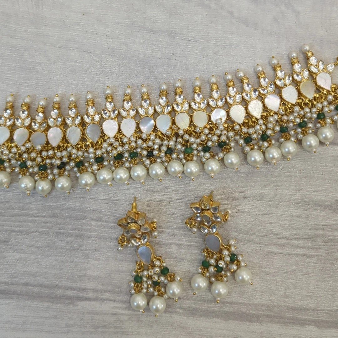 Gold Silver Mother of Pearl Flexible Choker Necklace with Earrings