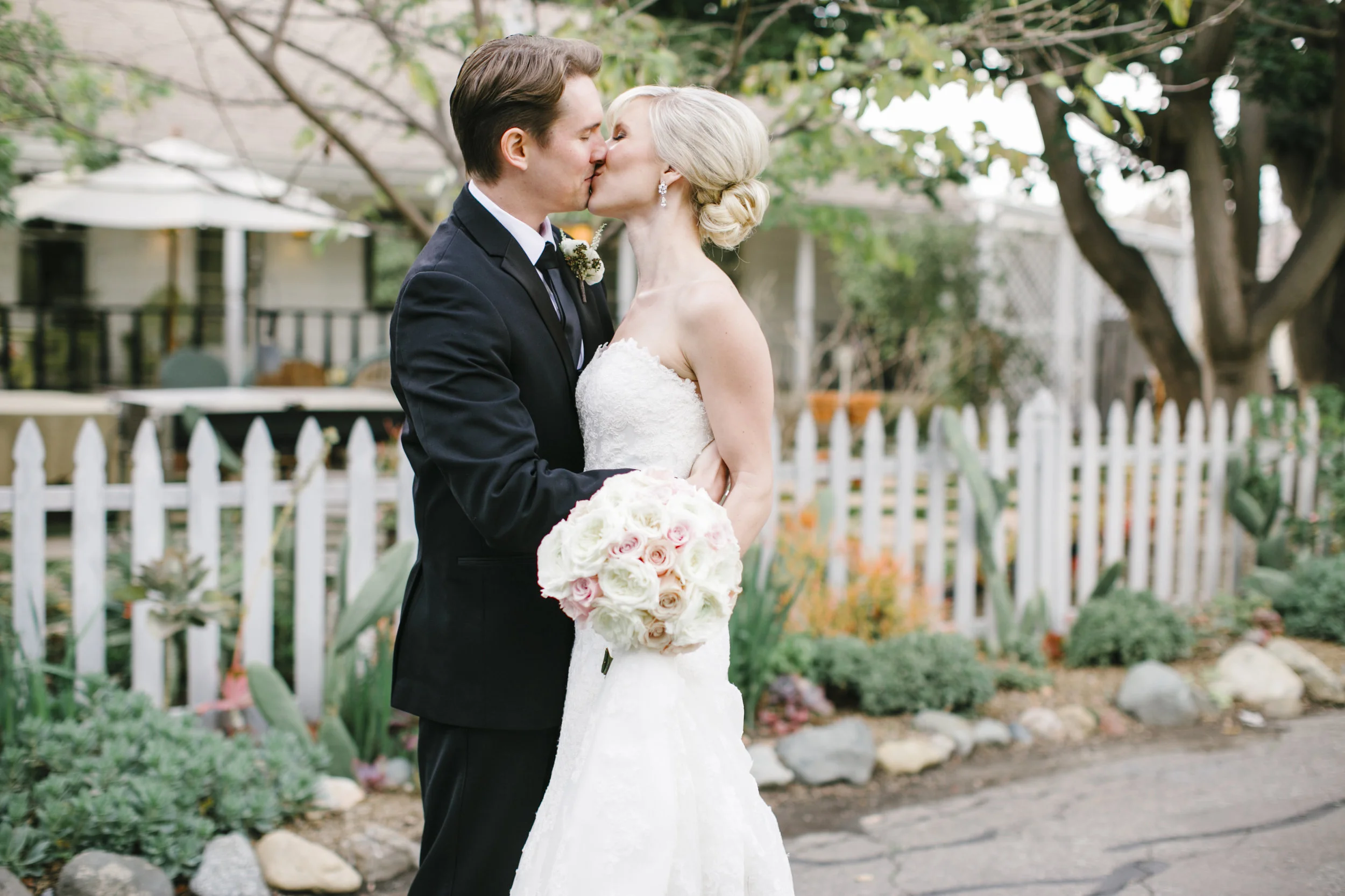 Serra Plaza Wedding Coordinated by Green Apple Event Co | Josh Elliott Photography