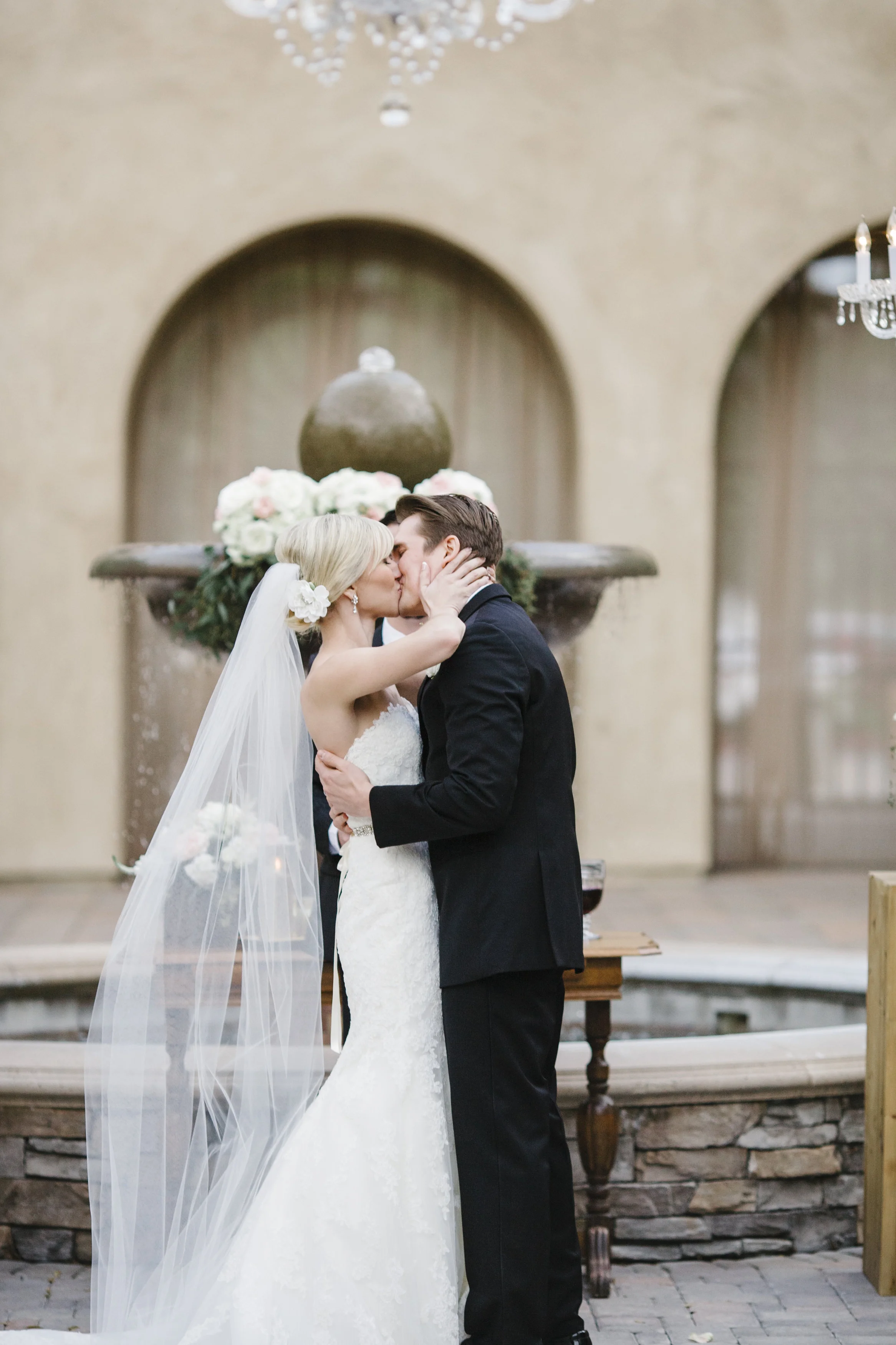 Serra Plaza Wedding Coordinated by Green Apple Event Co | Josh Elliott Photography