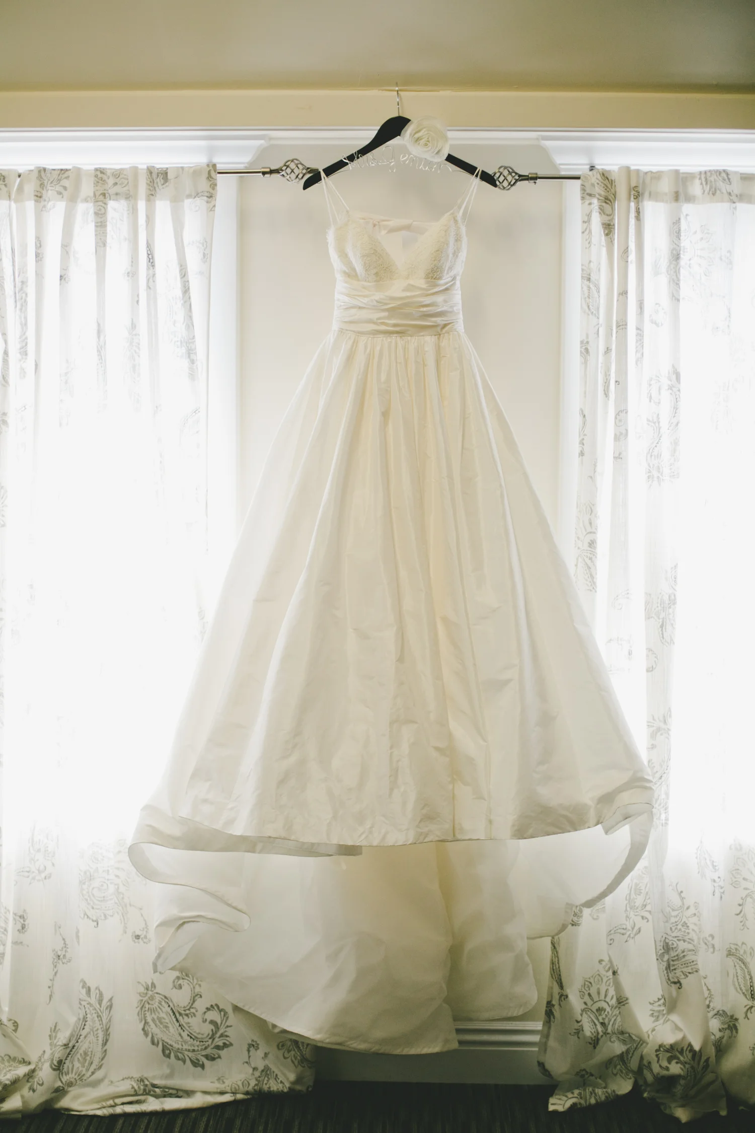 Long Beach Wedding at The Loft On Pine | Green Apple Event Co | One Love Photo