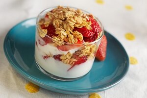 yogurt parfait.jpg