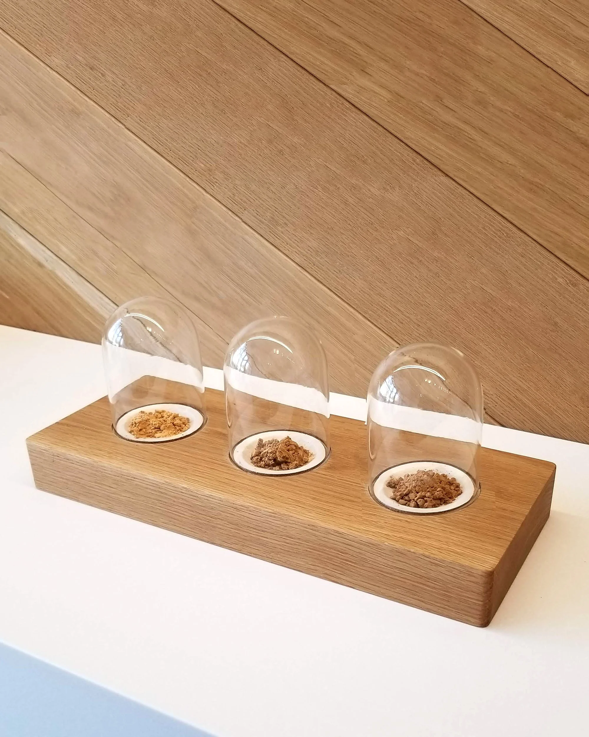 IQOS Display Vitrine