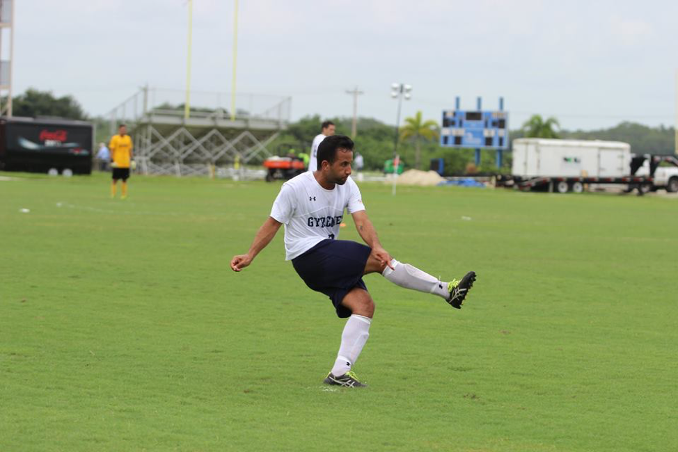 Resam Moghimi, Senior Captain