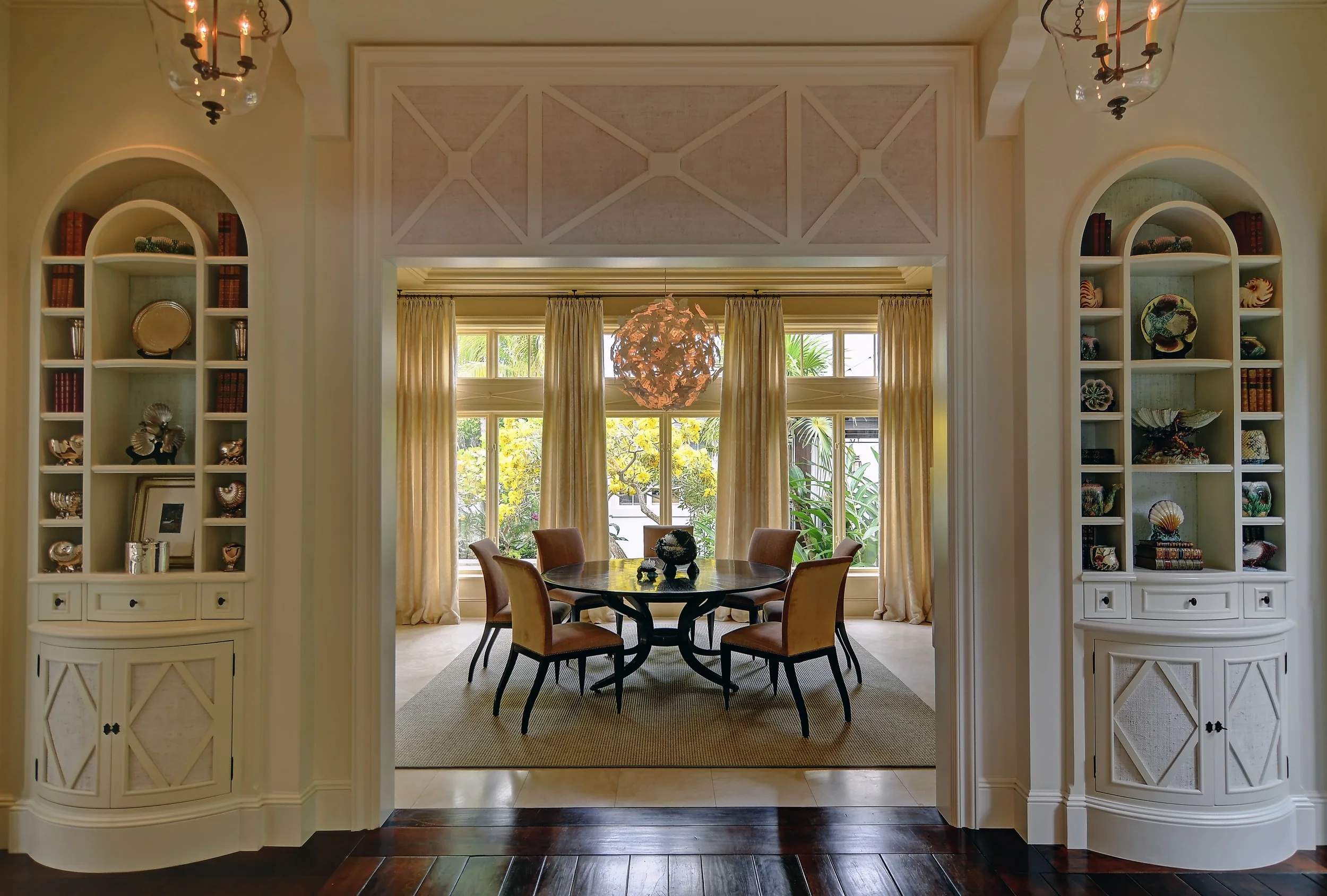 JLD-09-LewisDiningArchitecturalFlaDes_retouched.jpg