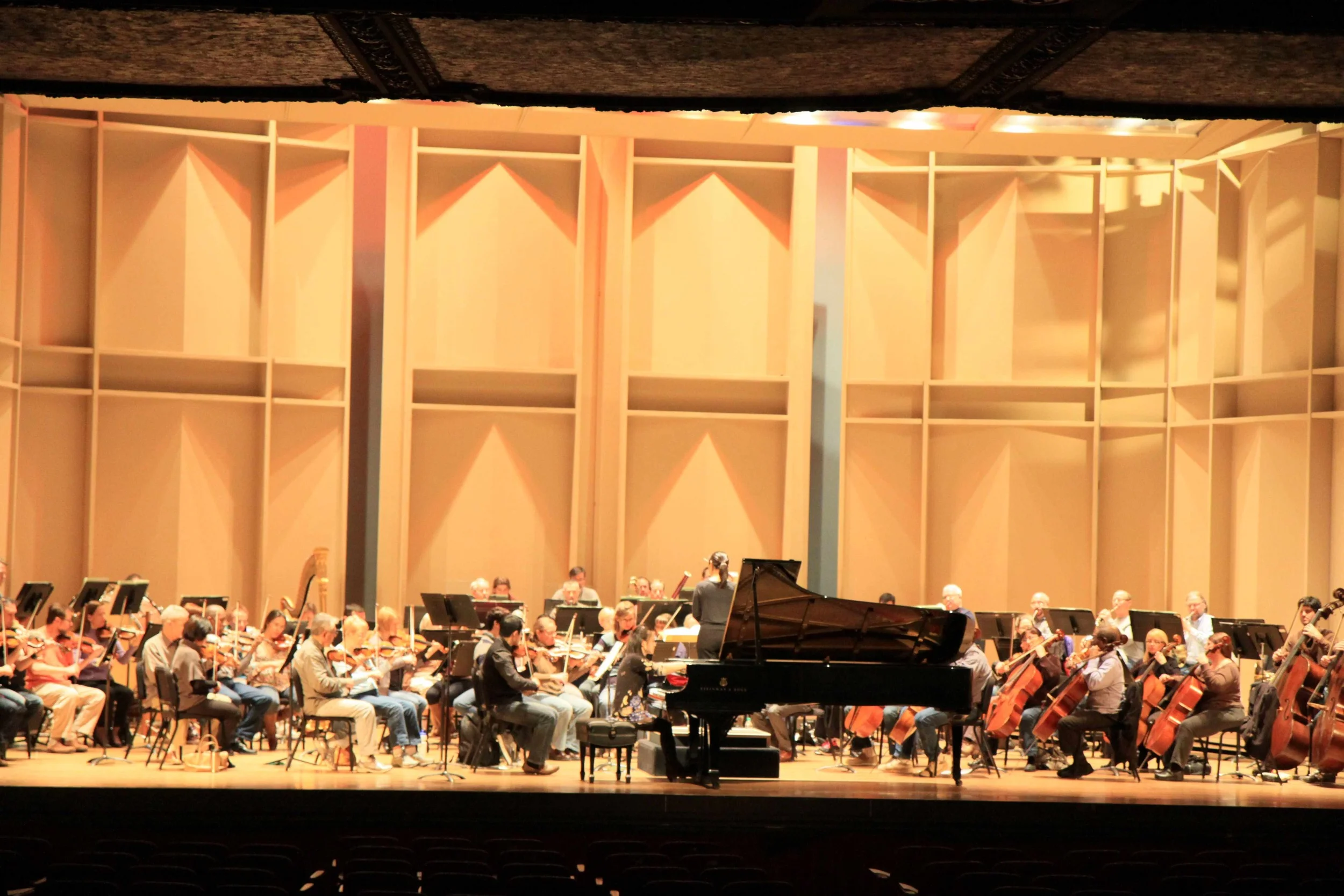 Mozart Concerto with Adrian Symphony