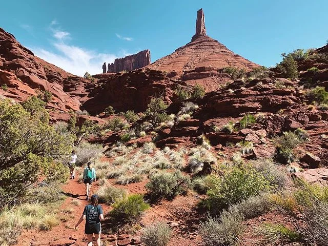 Yesterday we scrambled to the base of a desert tower, filling the sage-scented air with chatter about big picture goals and dreams. Do yourself a favor and surround yourself with with strong, hysterical babes. Life is sweet, the air is sweeter. .
.
#