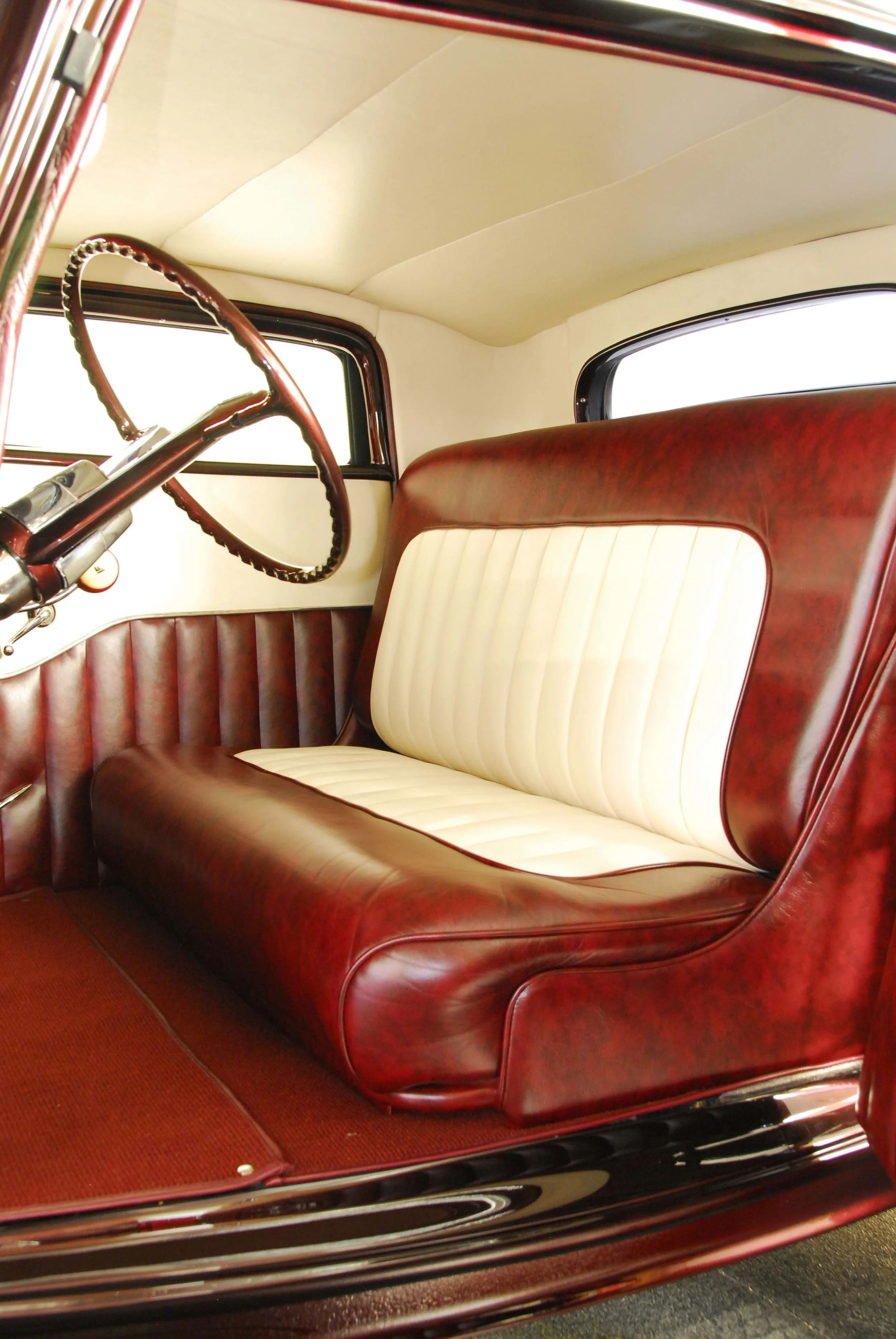 28-1932-ford-three-window-highboy-coupe-olds-rocket-start.jpg