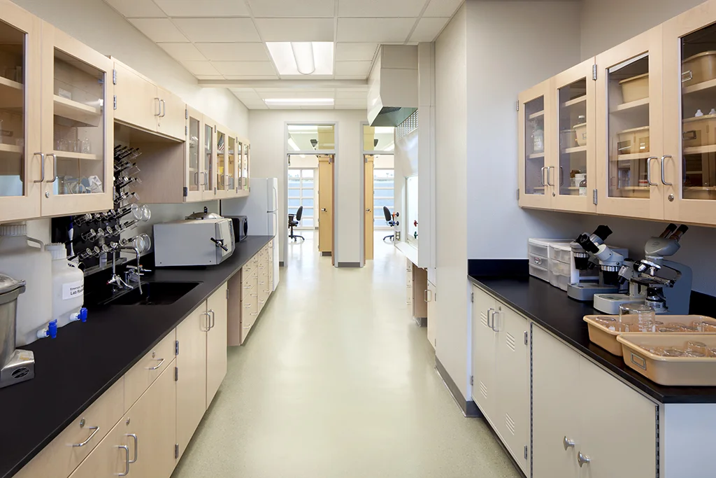 Palm Desert High School Desert Sands Unified School District Sector: Health, Science and Medical Technology Pathway: Diagnostic Services Type: New Construction Score: 143.5