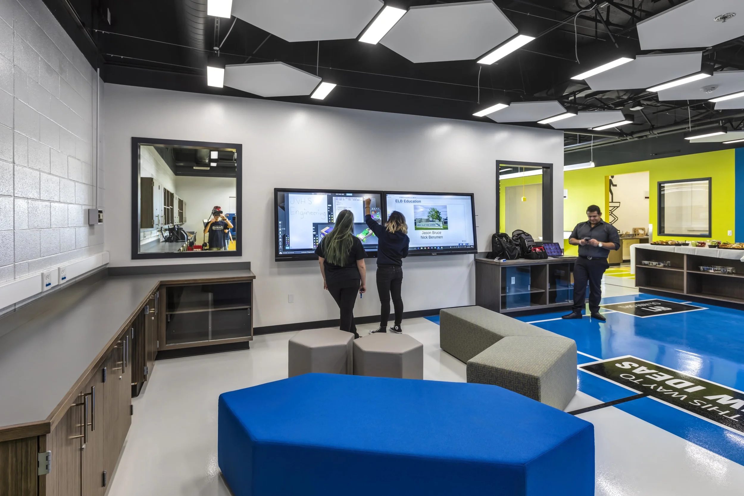 Jurupa Valley High School Jurupa Unified School District Sector: Building, Trades and Construction Pathway: Residential and Commercial Construction Type: Modernization Score: 125