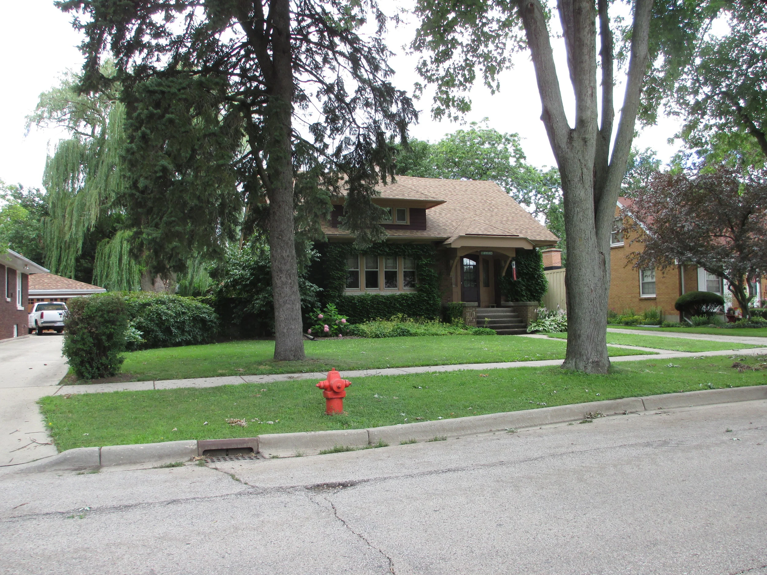 30 N. Alfred Avenue
