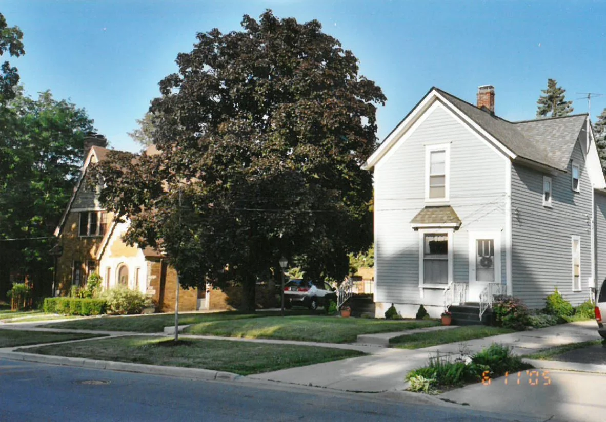 Duncan Ave 1112_Photo 2.JPG