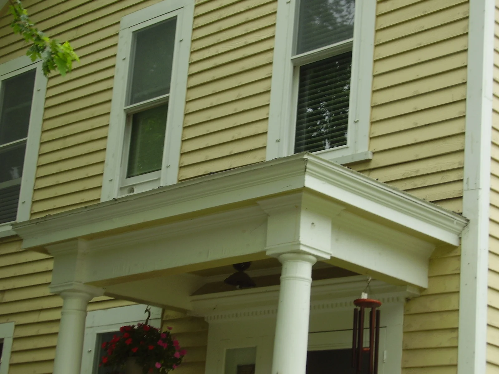 Spring St N 372_Photo 3.JPG