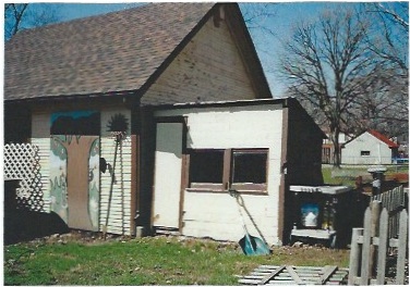 Bellevue 841 chicken coop.jpg