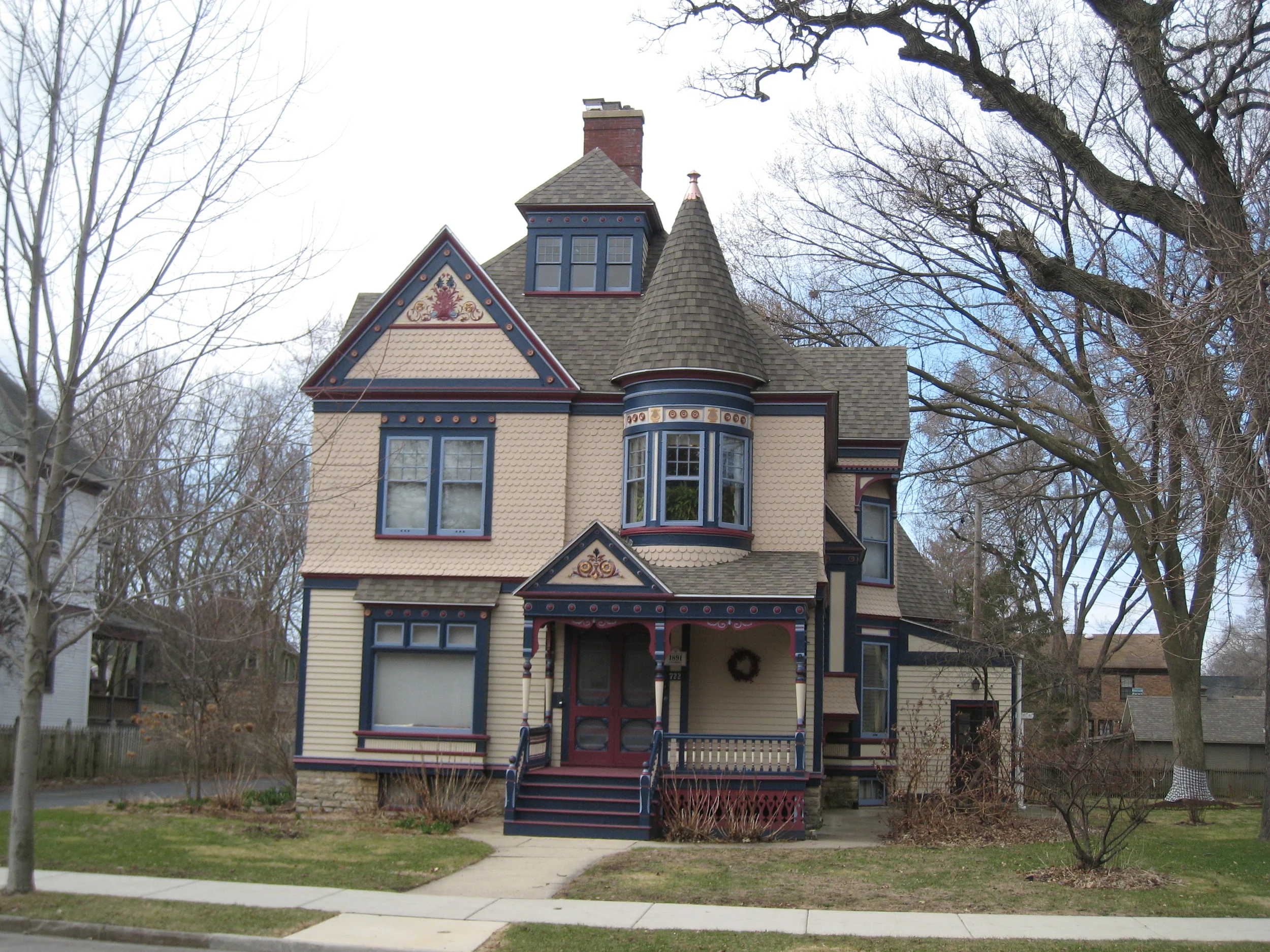 722 Douglas Avenue