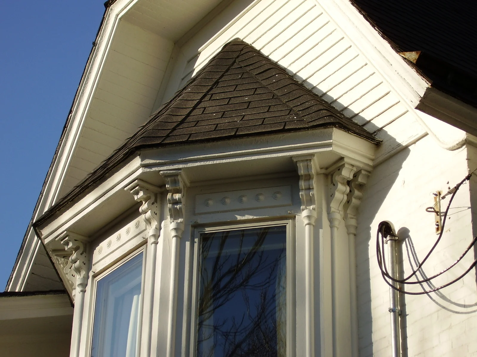 638 DOUGLAS AVENUE 