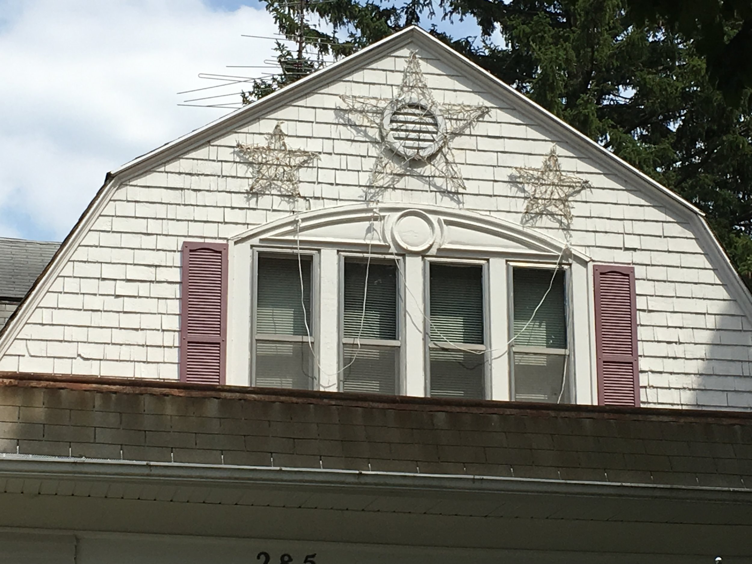 Hamilton 285 dormer 2.JPG