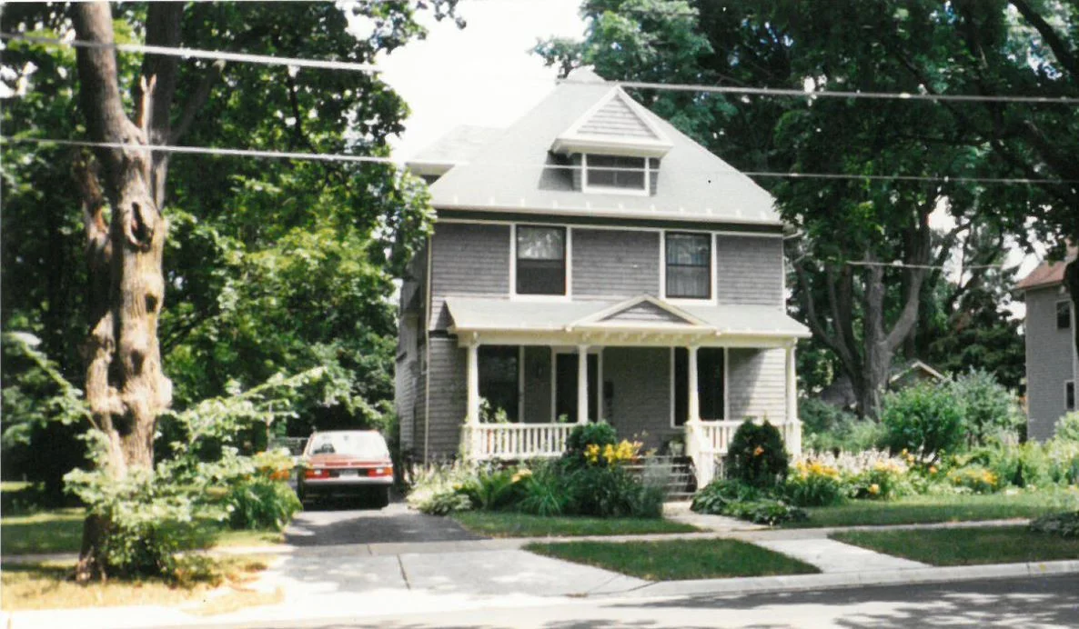 833 N. Spring Street