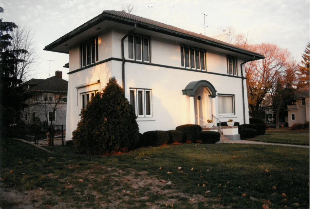 950 W. Highland Avenue