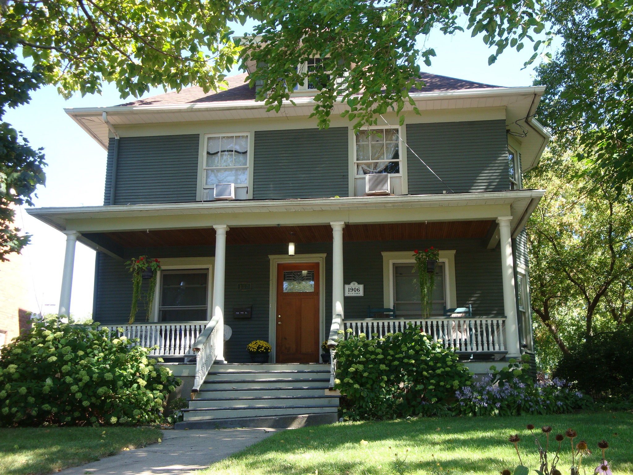 137 N. Channing3.jpg